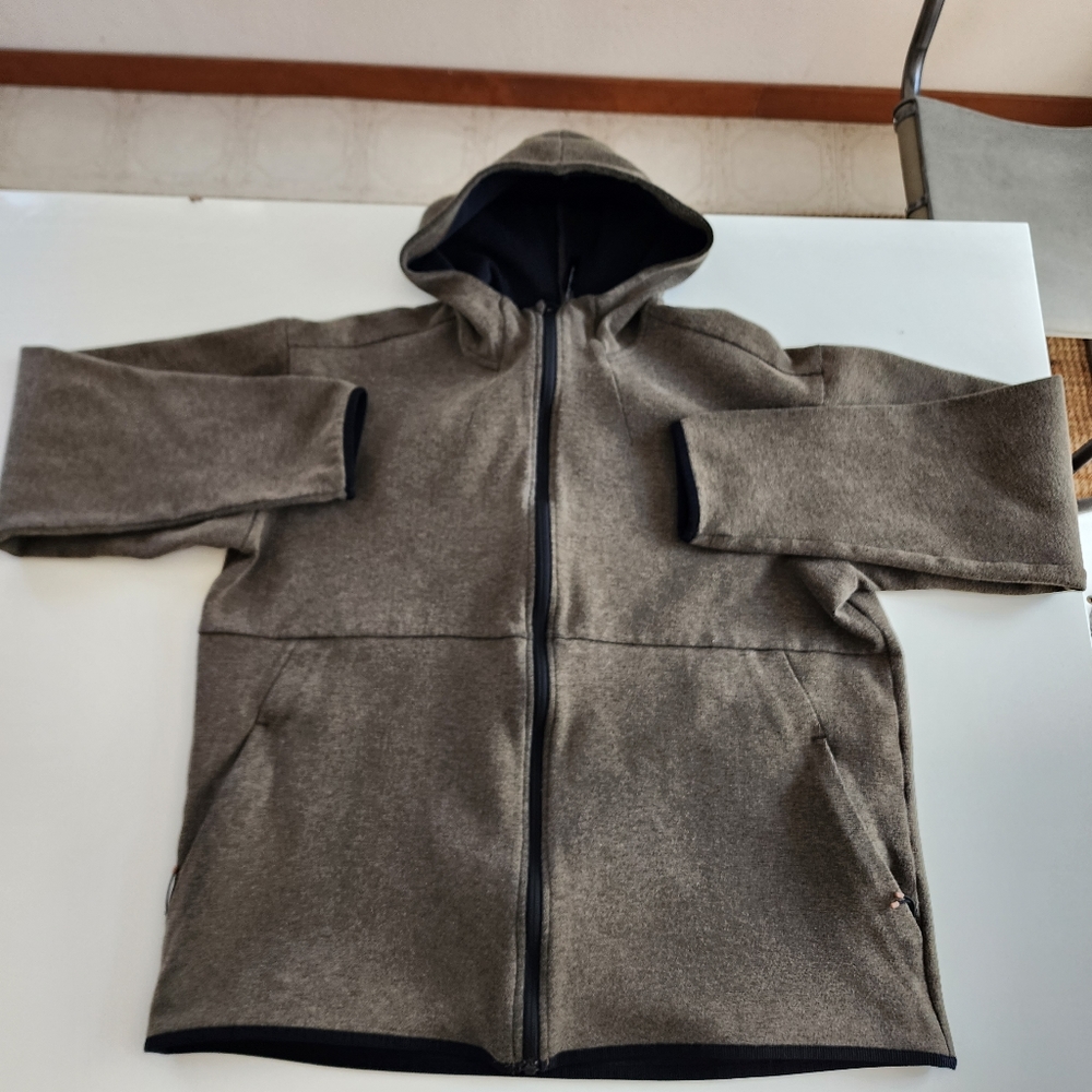 Zip-up Hoodie